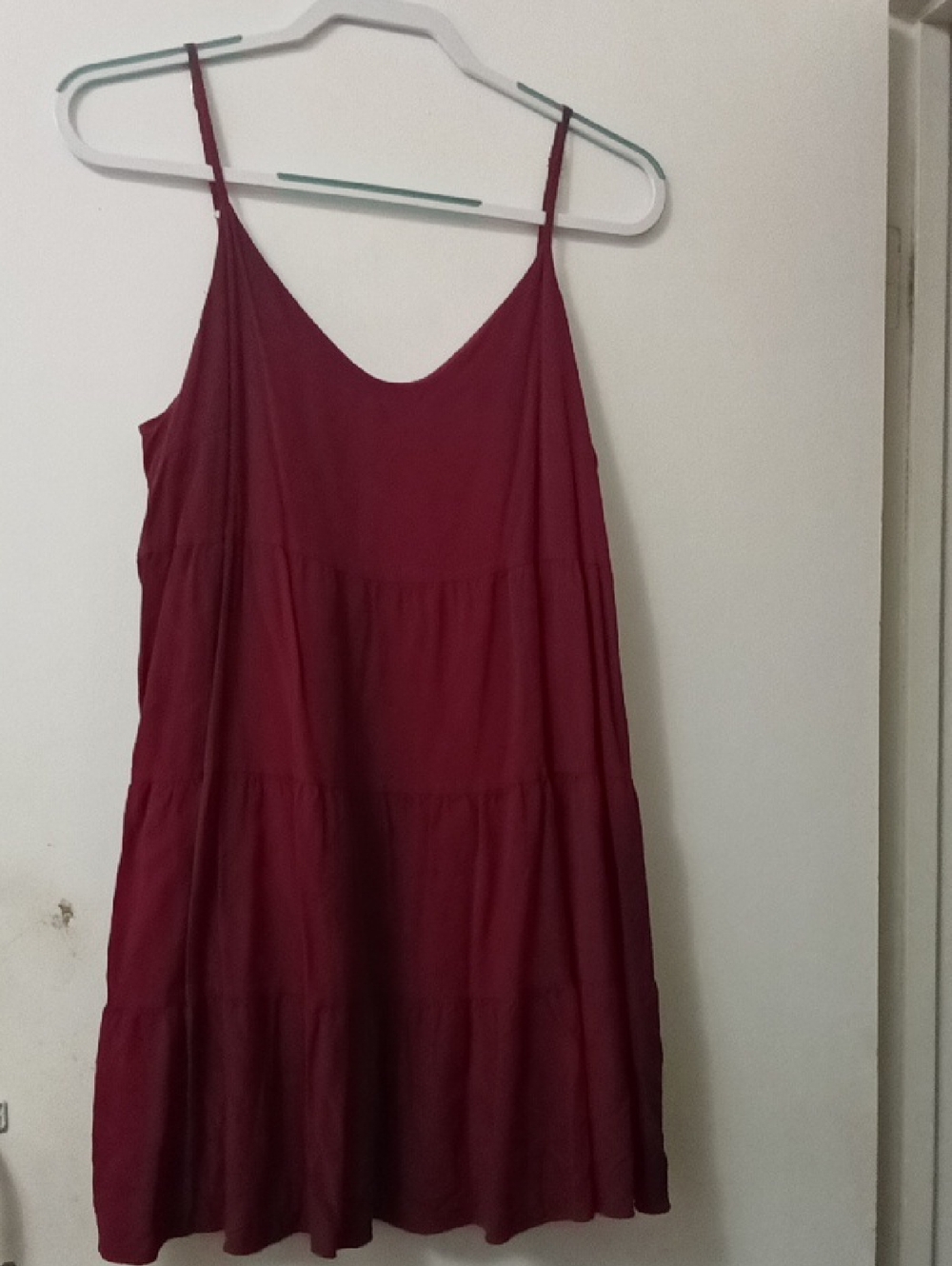 Women's Sleeveless Burgundy Tiered Slip Dress - Women